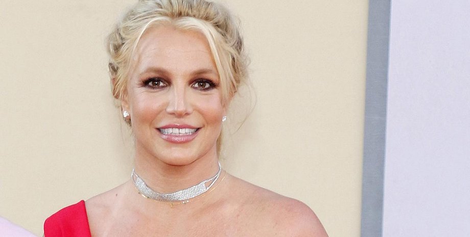 Брітні Спірс