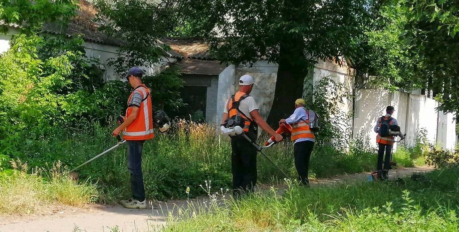 коммунальщики