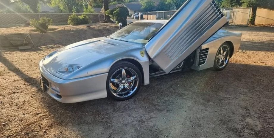 копія феррарі, Ferrari Testarossa, копія Ferrari, клон Ferrari Testarossa, суперкар Ferrari