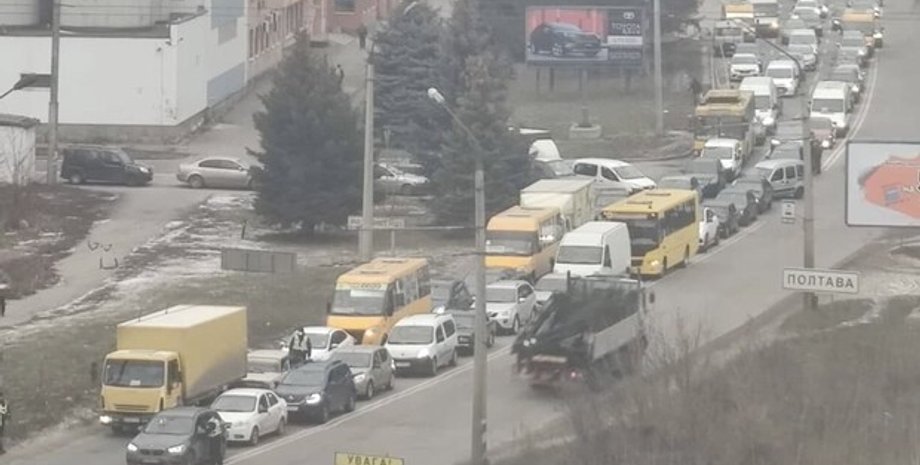 Полтава, трасса, пробка, перекрытие, обыски, перестрелка, стрельба, криминал