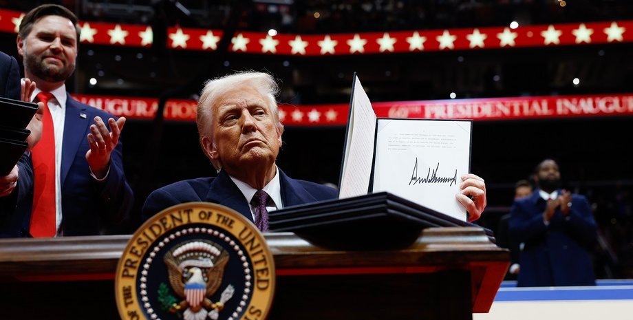 Дональд Трамп, президент сша, заморозка иностранной помощи