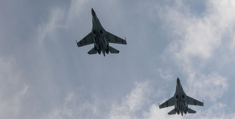 F-16 сбили 34 ракеты из 35