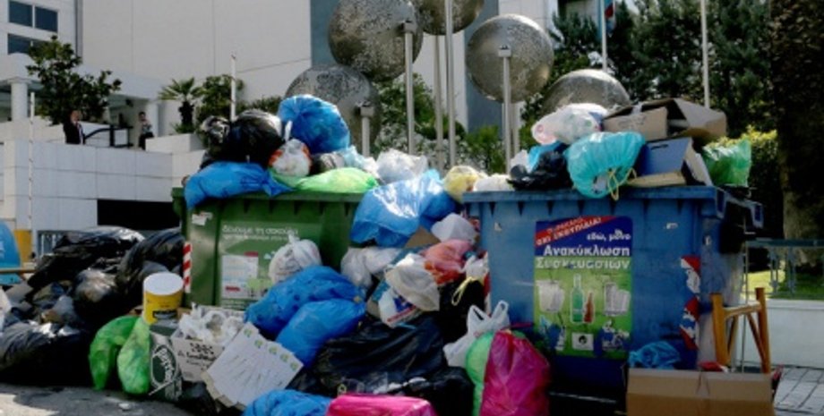 "Мусорный" протест в Греции / Фото: eurointegration.com.ua