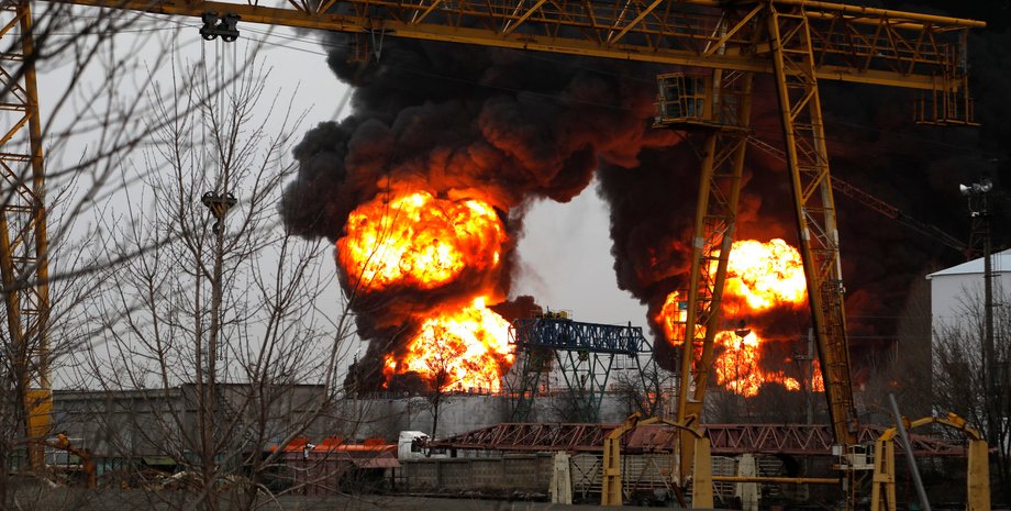 Авиаудар Белгород взрыв пожар вертолеты нефтебаза диверсия ВСУ