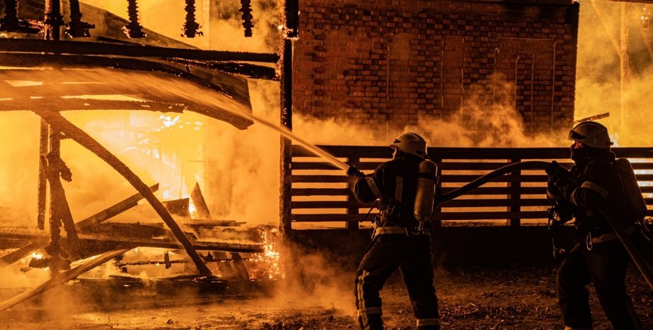 пожар в Гидропарке Киева