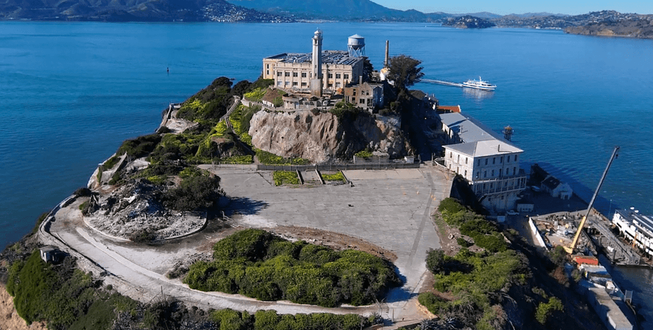 Алькатрас, тюрьма Алькатрас, побег из Алькатраса