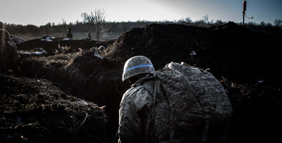 Бойцы 31 ОМБр участвуют в боях на Донбассе Военные 31 ОМБр во время боев на Донбассе вышли из кармана