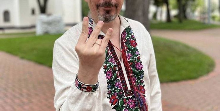 скандал с трезубцем, трезубец независимости, министерство культуры Украины запустило флешмоб с трезубцем, банда агентство