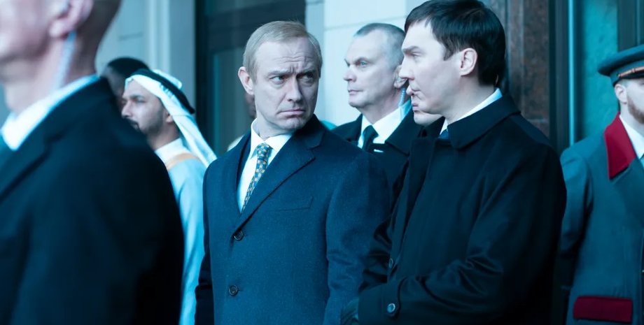 волшебник кремля джуд лоу