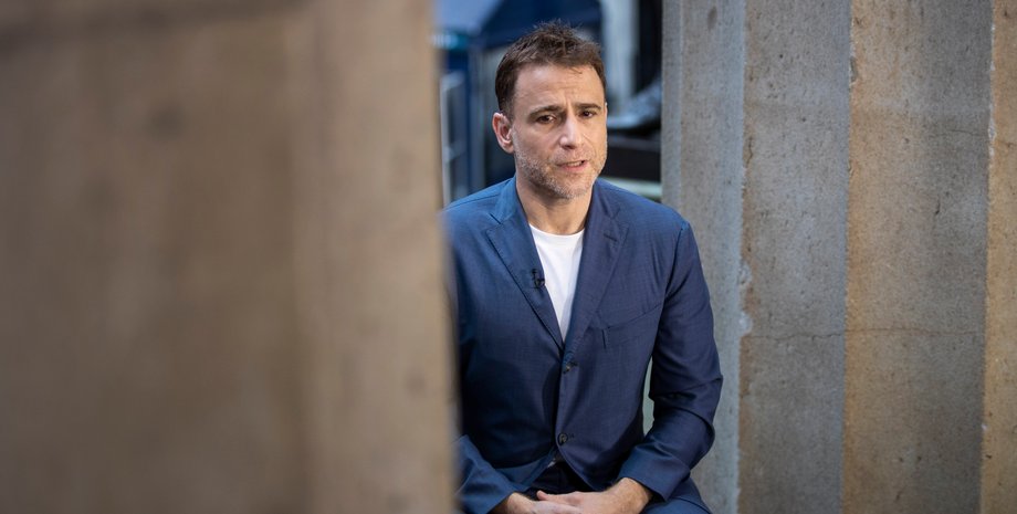 Стюарт Баттерфілд, мільярдер