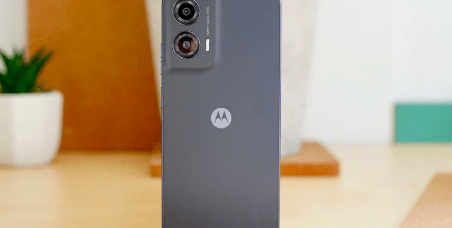 Смартфон Motorola Moto G35 5G