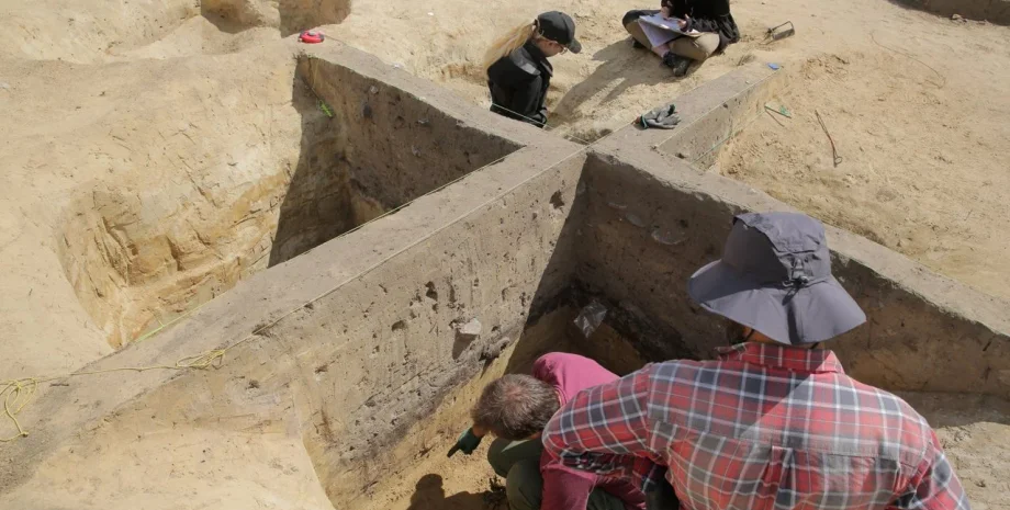 Археологи знайшли місто Домбровна