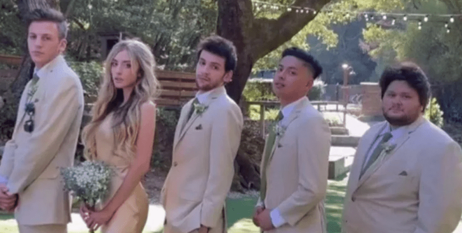 Девушка стала шафером жениха Девушка стала шафером жениха, подружка жениха, необычная свадьба, команда жениха, соцсети, вирусное видео, шаферы, подруга жениха и невесты