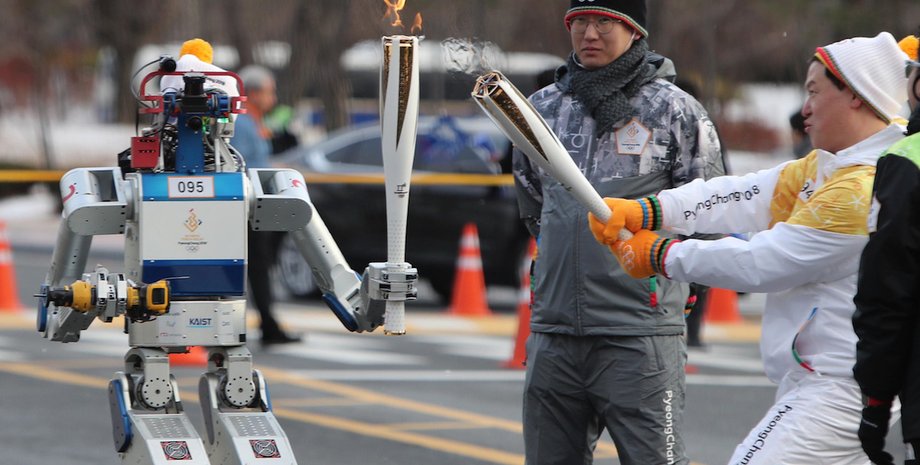 Робот HUBO / Фото: gizmodo.com.au