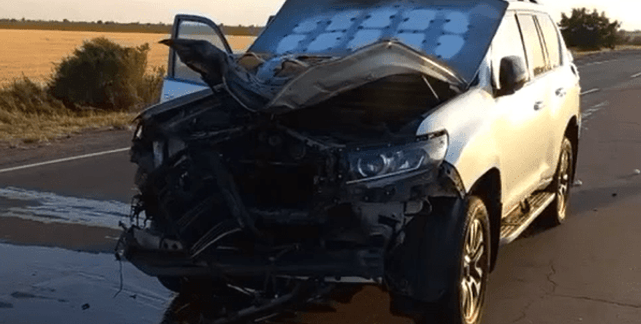 Дрон атакував авто головного рабина Херсона під час руху