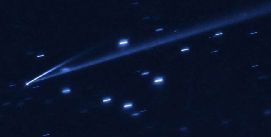 NASA, ESA, K. Meech and J. Kleyna (University of Hawaii), O. Hainaut (European Southern Observatory)