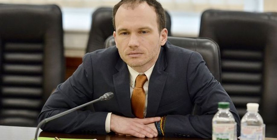 Денис Малюська