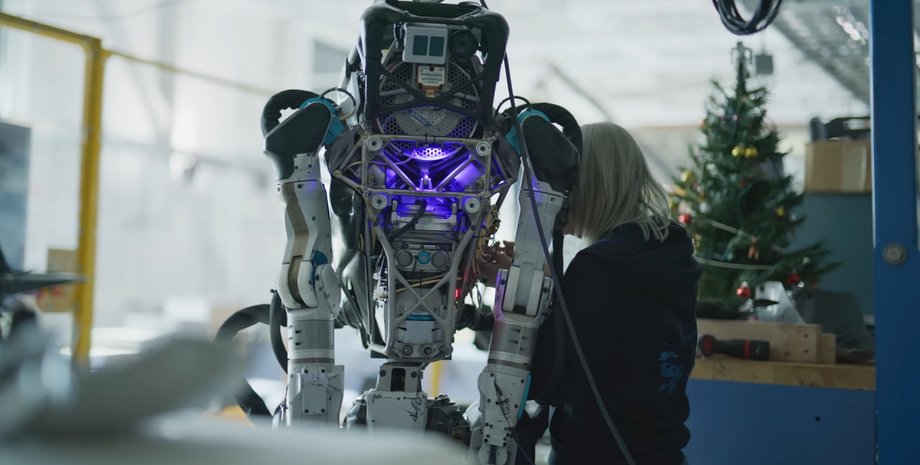 Робот Atlas от Boston Dynamics