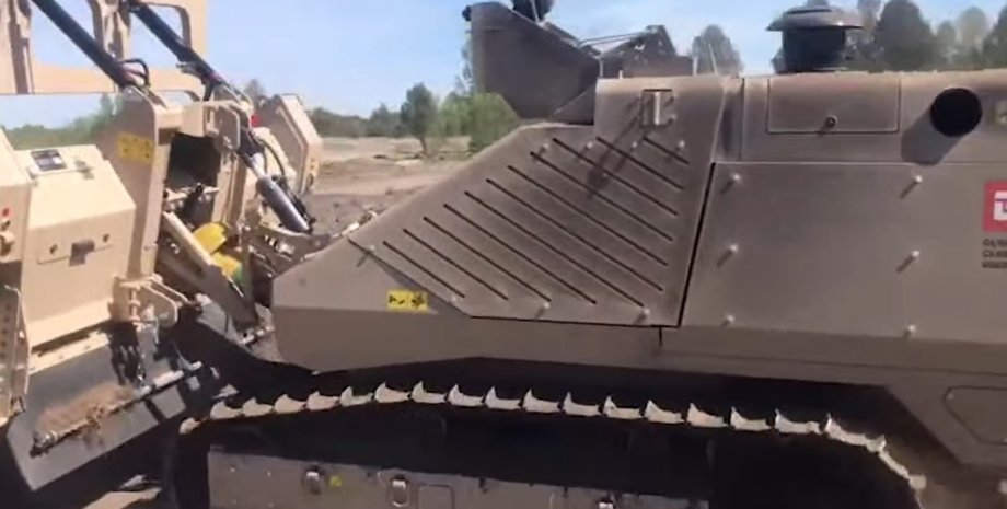 GCS-200, машина для розміновування, війна в україні, сапери, 47 бригада підтримки