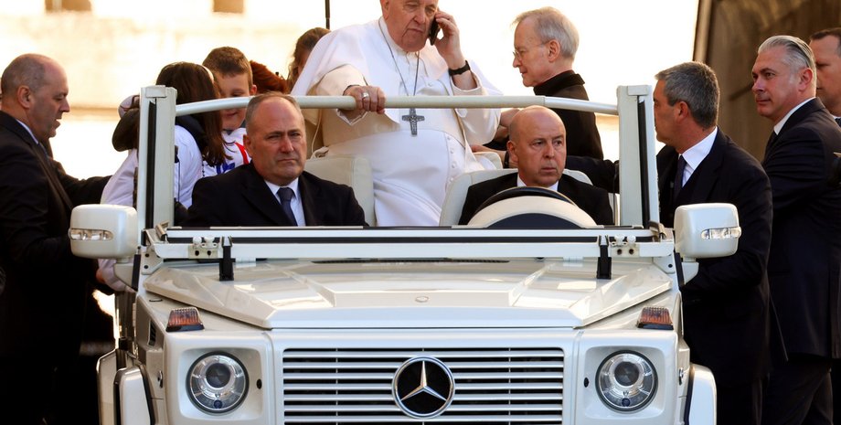 Папа Римский, Папа Франциск