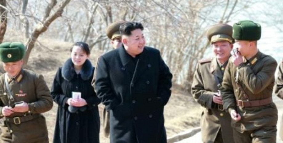 Ким Чен Ын и Ким Е Чжон / Фото: AFP