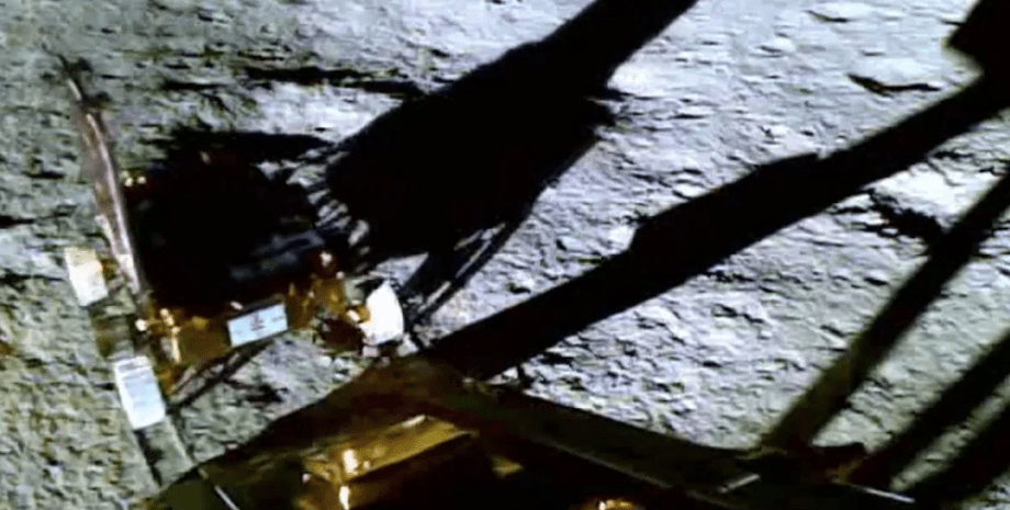 Розгортання місяцеходу Chandrayaan-3