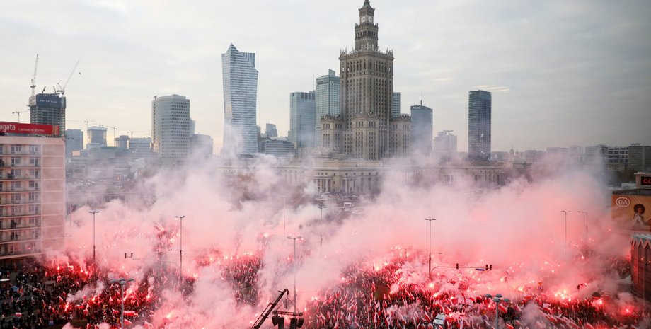 Марш в Варшаве