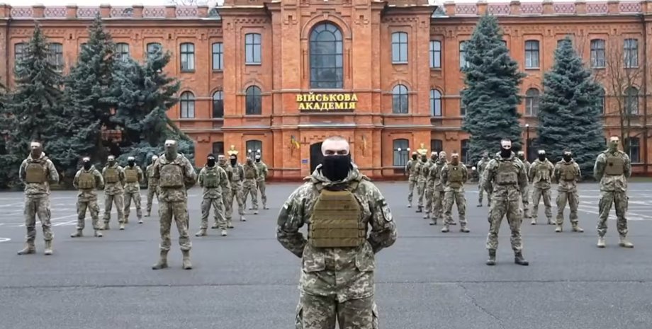 Самогубство курсанта в Одесі Самогубство Павло Стовбун