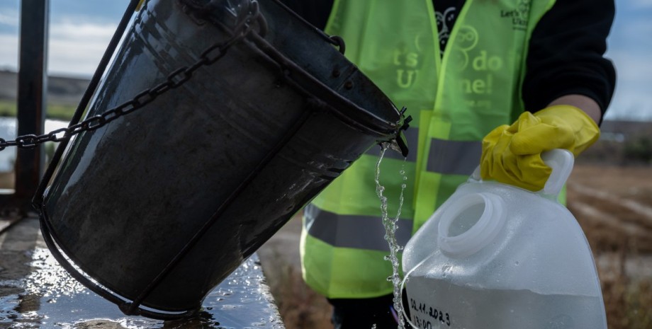 Качество воды в Киеве, вода в Киеве, загрязнение воды, загрязнение Десны, КГГА качество воды, КГГА загрязнение воды