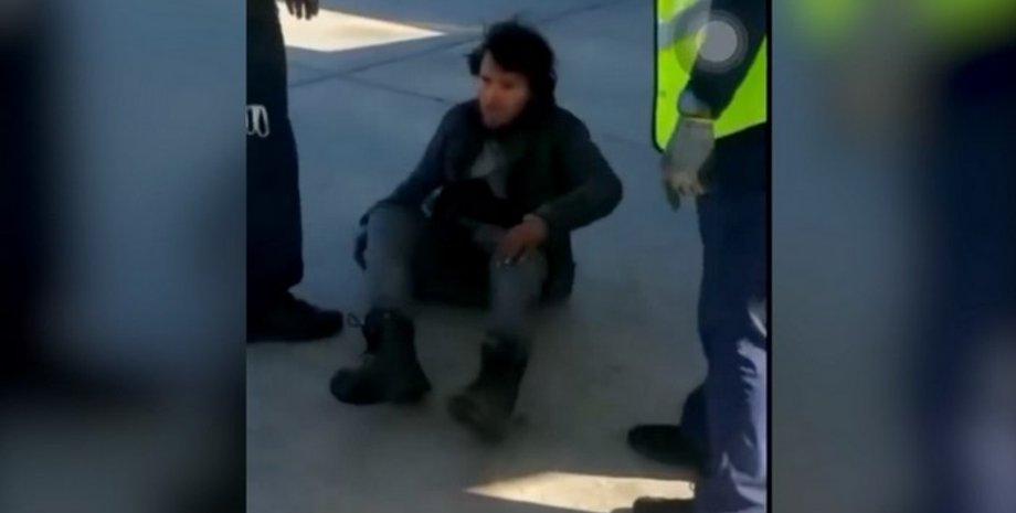 Мужчина, Гватемала, Майами, American Airlines