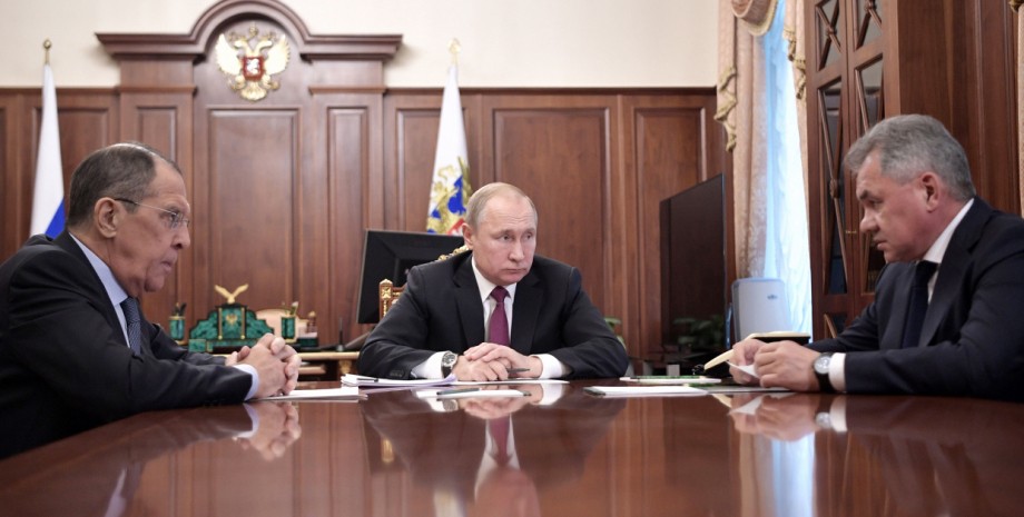 Президент РФ, Володимир Путін, Путін нарада, Путін ядерна установка, Путін загроза в космосі, Путін про рейд РДК та ЛСР, Путін про війну в Бєлгороді