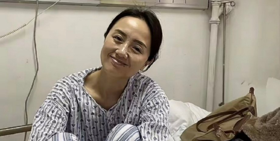 Чжу Цзецзін виступає на сцені попри онкологію