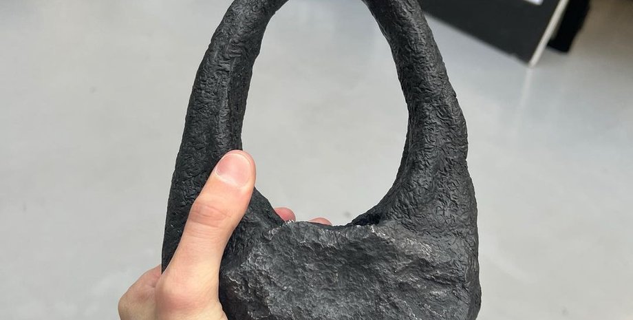 Coperni, Coperni сумка, сумка метеорит, сумка з метеориту