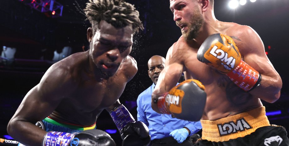 бокс, вечер бокса, Василий Ломаченко, Ричард Комми