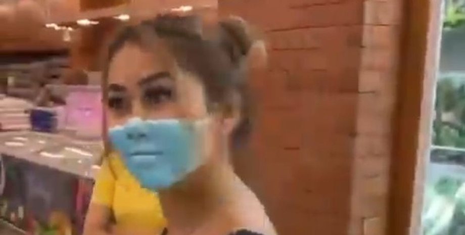 Бали, россиянка, блогер, карантин, нарушение, депортация,