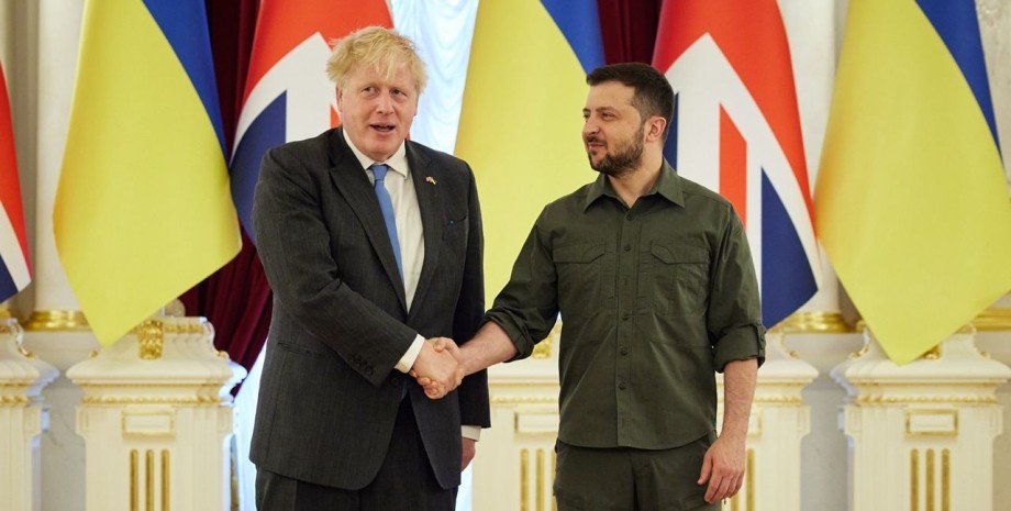 Борис Джонсон и Владимир Зеленский, поддержка Украины, военная помощь Великобритании, отставка Бориса Джонсона