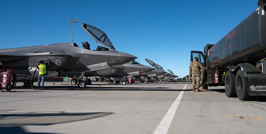 самолеты F-35