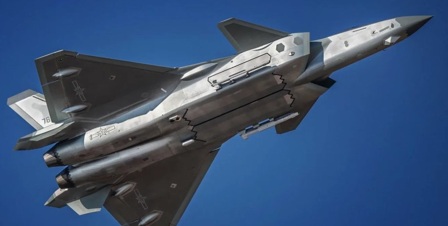 Китайский истребитель J-20