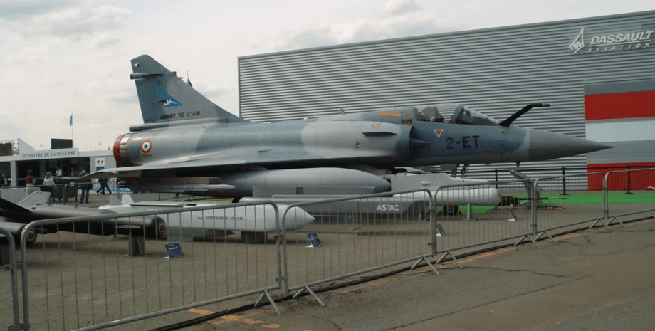 Истребители Mirage, Истребители , французские ВВС