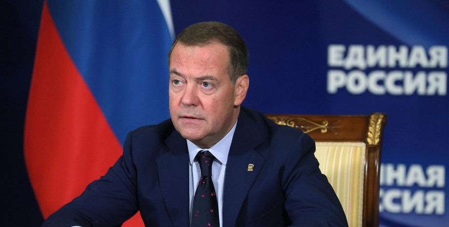 Дмитро Медведєв