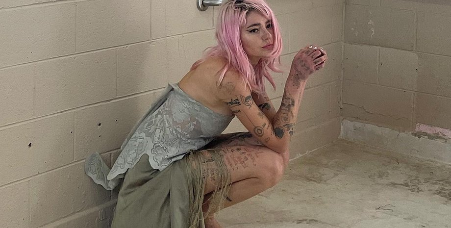 Люси Блю-Найт, падчерица Слэша