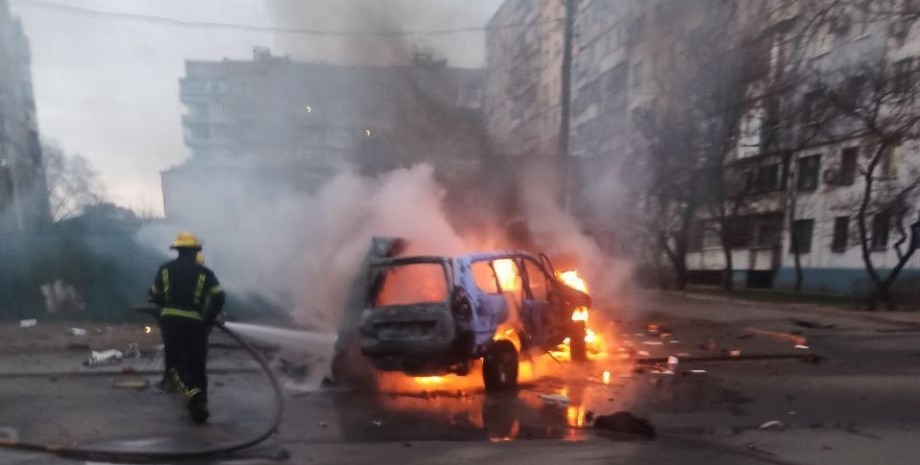 подрыв автомобиля, пострадавшие, Мелитополь, российские оккупанты, "Власти" оккупационных администраций, инцидент в Запорожской области