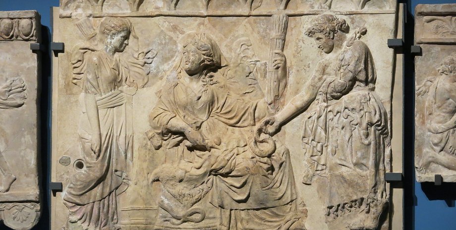 Рельєф Елевсінські містері відбувалися щороку