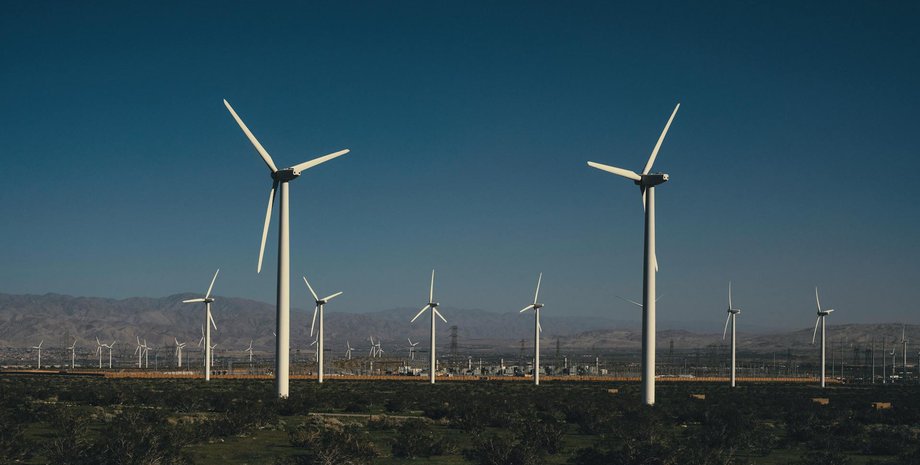 Ветряные турбины, ветрогенераторы, ветроэнергетика, фото