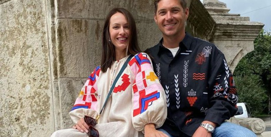 Володимир та Христина два роки пробули у шлюбі. Попри розлучення, вони досі не розділили спільне майно.