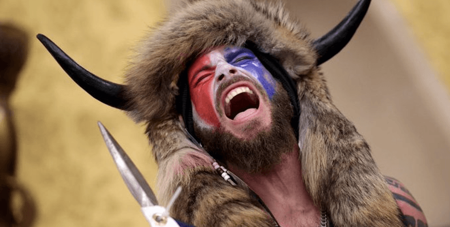 викинг, шаман, Джейкоб Энтони Ченсли, штурм капитолия