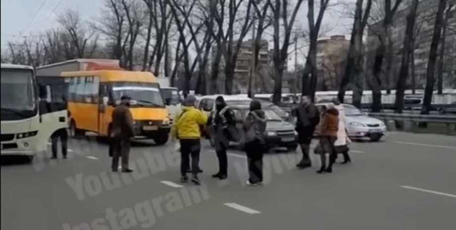 Киев, маршрутки, полиция, общественный транспорт