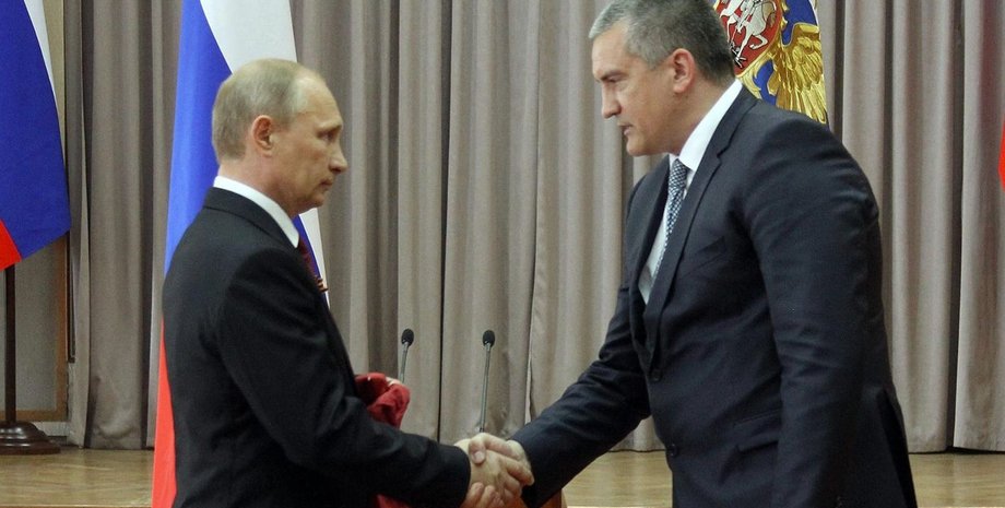 Владимир Путин и Сергей Аксенов / Фото: facebook.com/SovetMinistrov