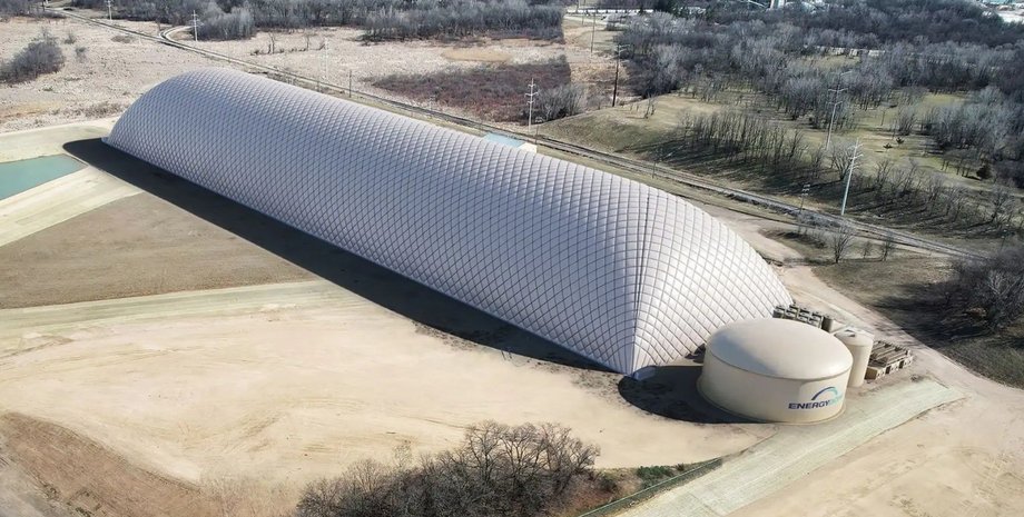 система хранения энергии Energy Dome надувная батарея