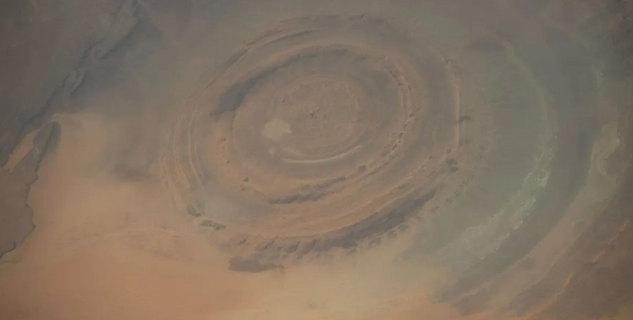 глаз сахары, глаз сахары из космоса